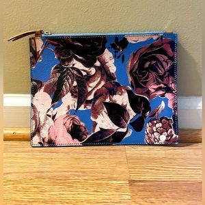 Banana republic clutch